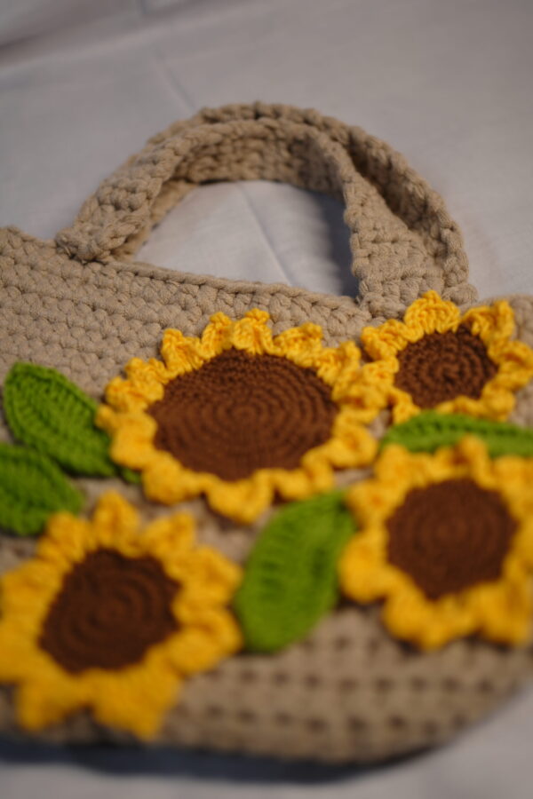 Sunflower Crochet Handbag - Image 3