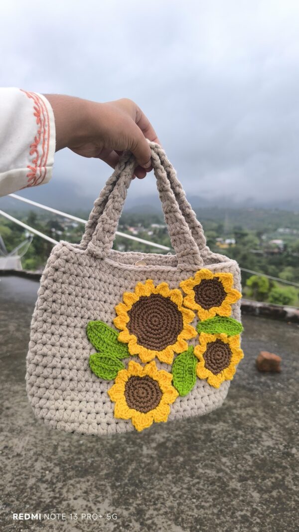 Sunflower Crochet Handbag - Image 3