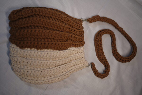 Neutral Crochet Shoulder Bag - Image 3