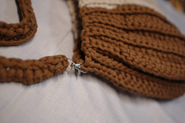 Neutral Crochet Shoulder Bag - Image 4