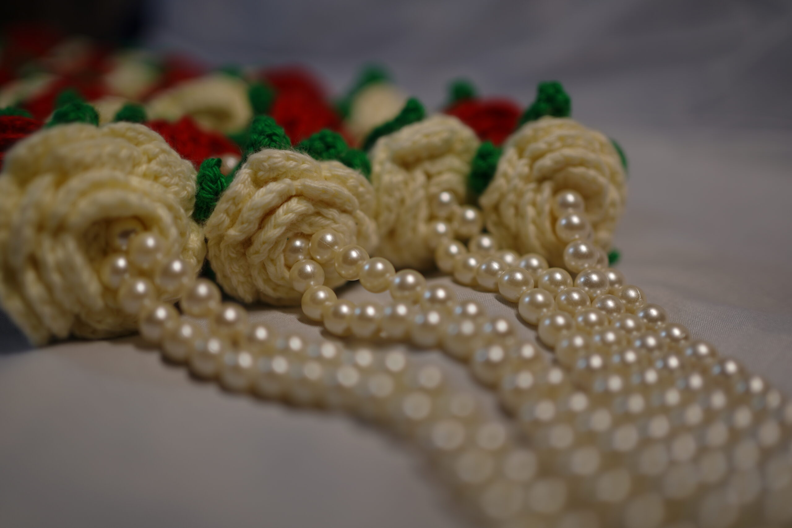 Crochet Pearl Vermala - Image 3