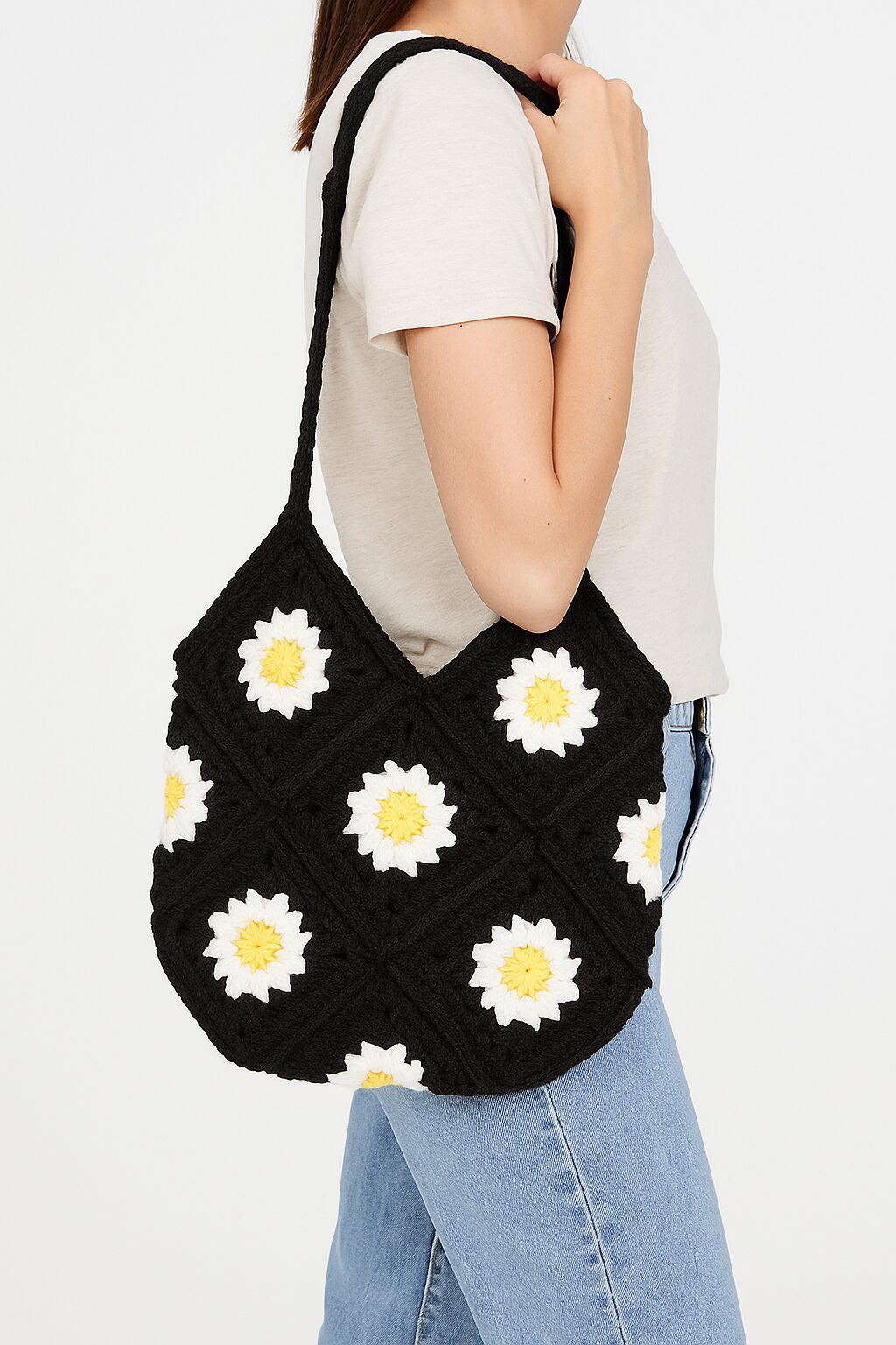 Night Daisy Tote - Image 2