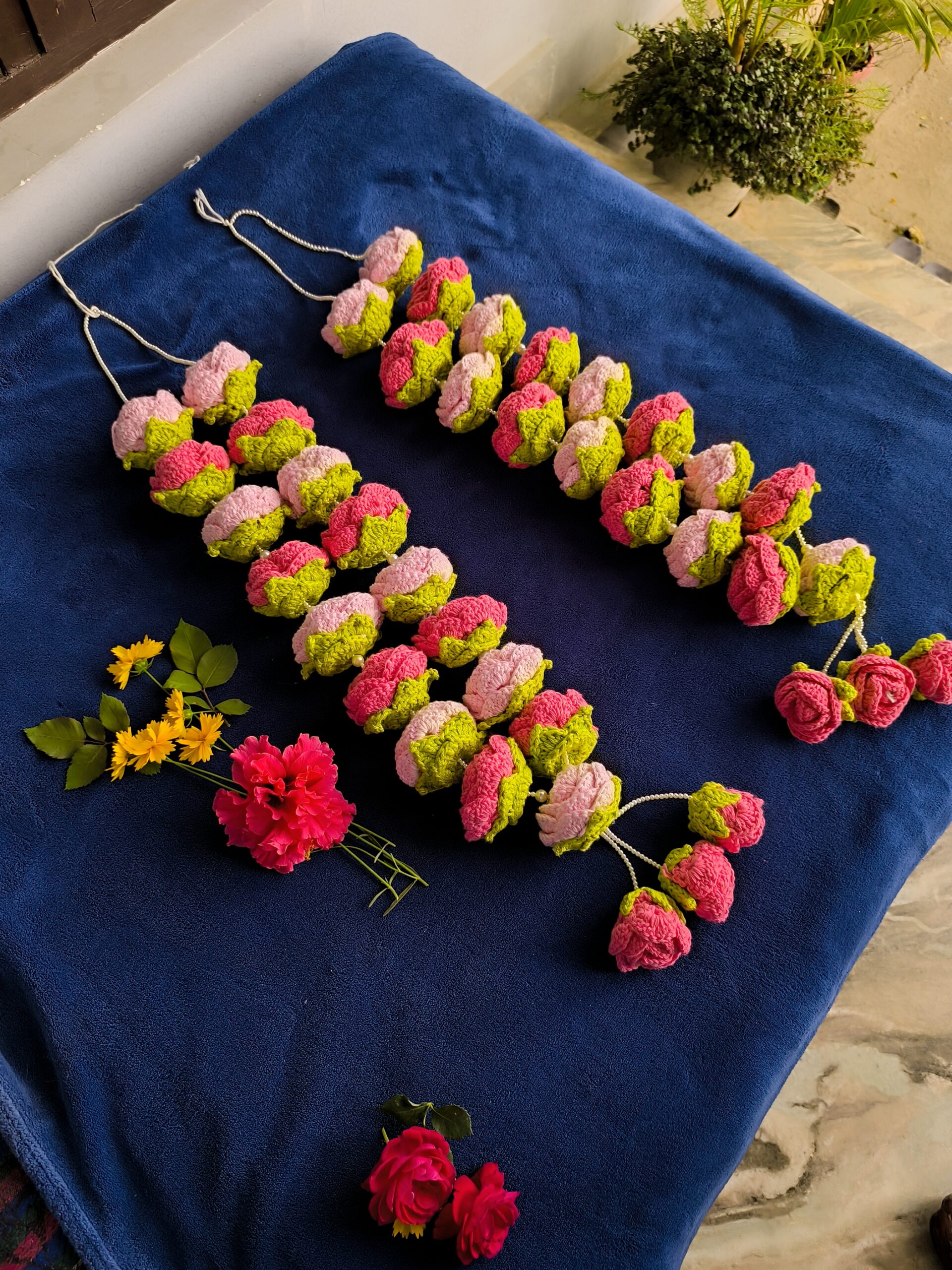 Crochet Rose Vermala